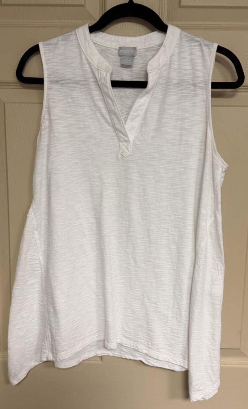 Chicos Sleeveless Top Size 1 White With Handkerchief Hem